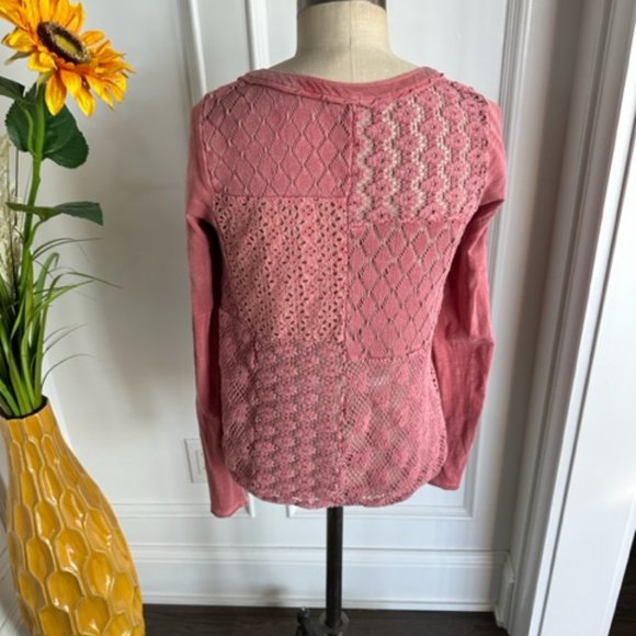 Free People Knit Top with Open Patchwork Back - Picture 4 of 16